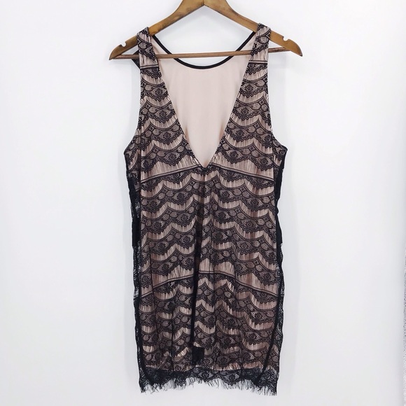 β¨HPβ¨ Nasty Gal Lace Fringe Sleeveless Shift Dress - Picture 6 of 8